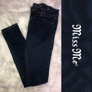 Women’s Miss Me Skinny Jeans Size 27
